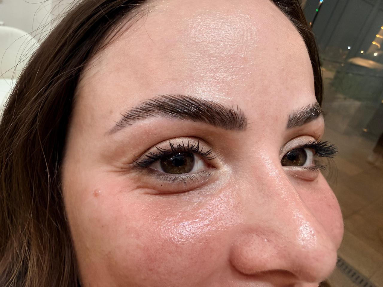 Depois do procedimento de Brow lamination